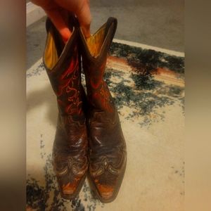 Girls Corral Boots SZ 3 used condition.